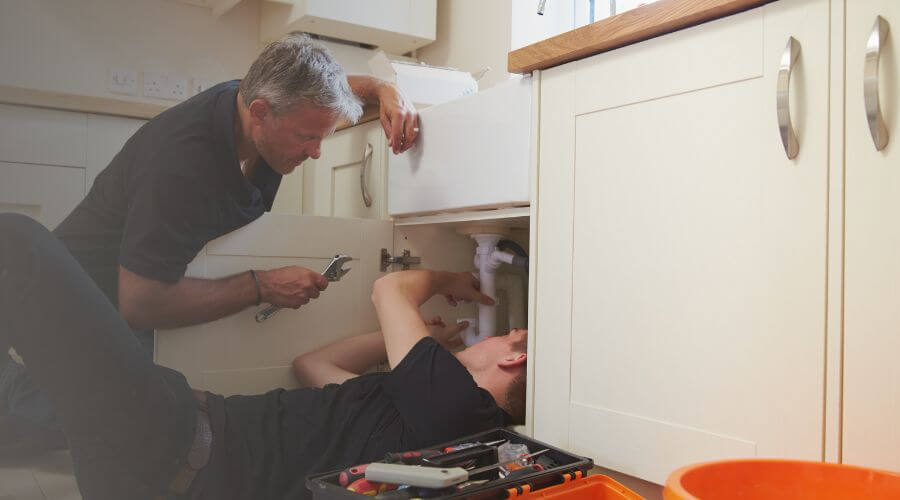 Professional burst pipe repair services in Lewisville, AR